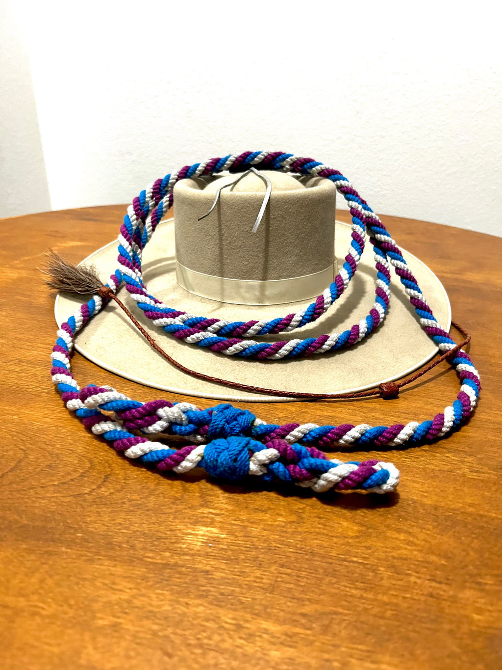 Cordero, (Neck Rope) Adjustable image 2