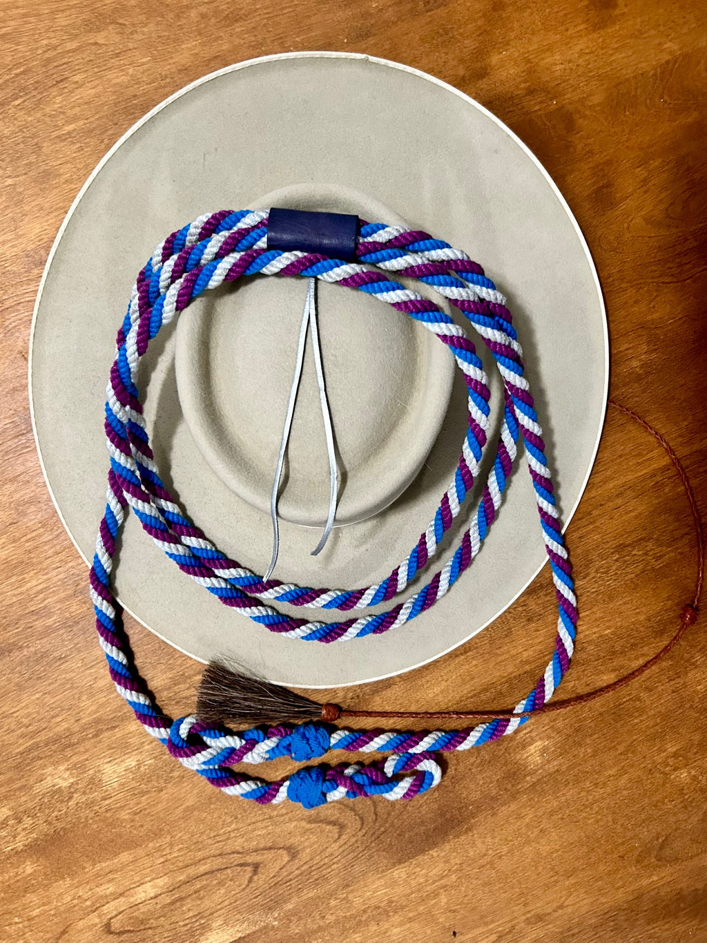 Cordero, (Neck Rope) Adjustable image 0